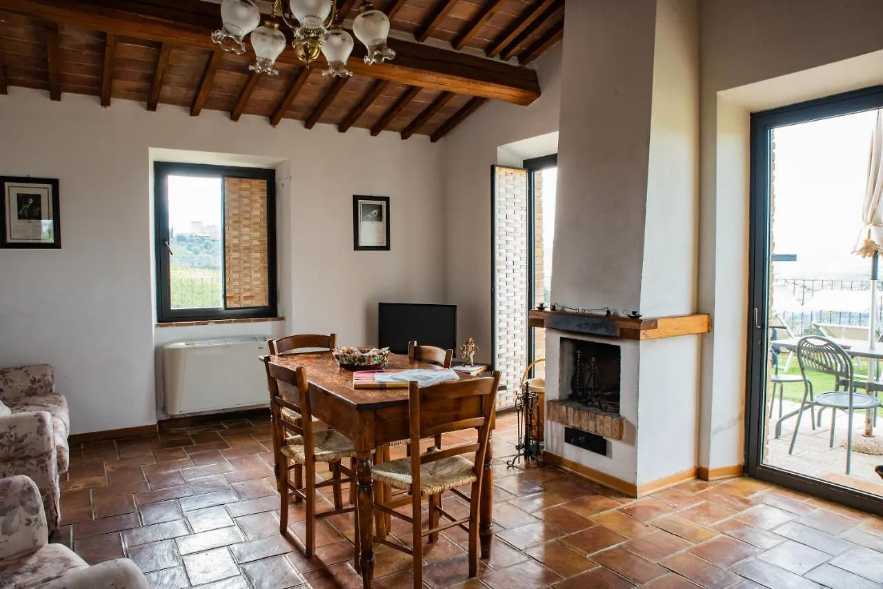 Aparthotel Le 7 Camicie à Castelnuovo dellʼAbate