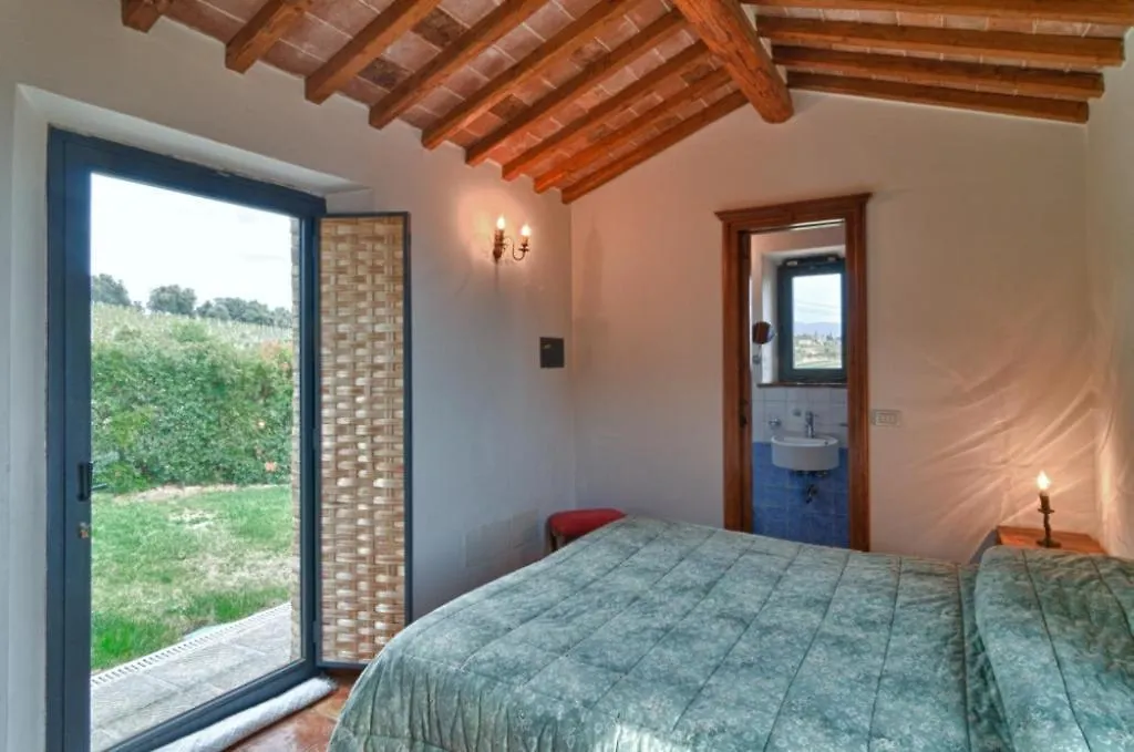 Aparthotel Le 7 Camicie Castelnuovo dellʼAbate