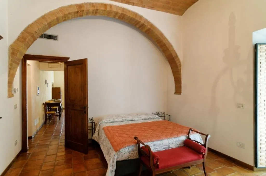 Aparthotel Le 7 Camicie Castelnuovo dellʼAbate Itálie